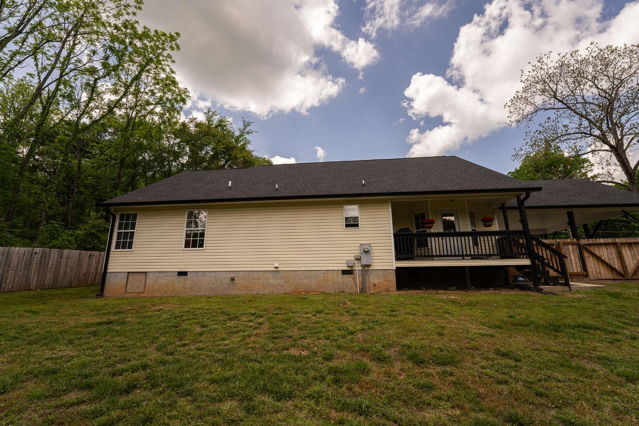 Whitwell, TN 37397,640 Incline Road