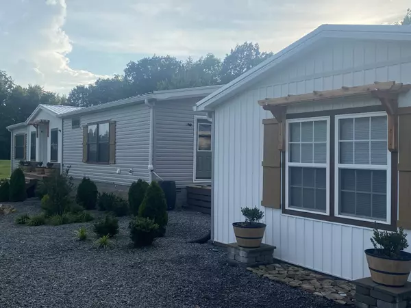 1750 S Fork Rd #Parcels 10.06 & 10.07, Whitleyville, TN 38588