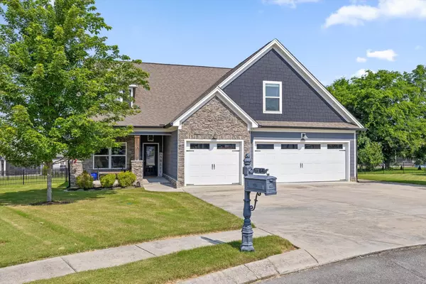 Ooltewah, TN 37363,7904 Frostwood Lane