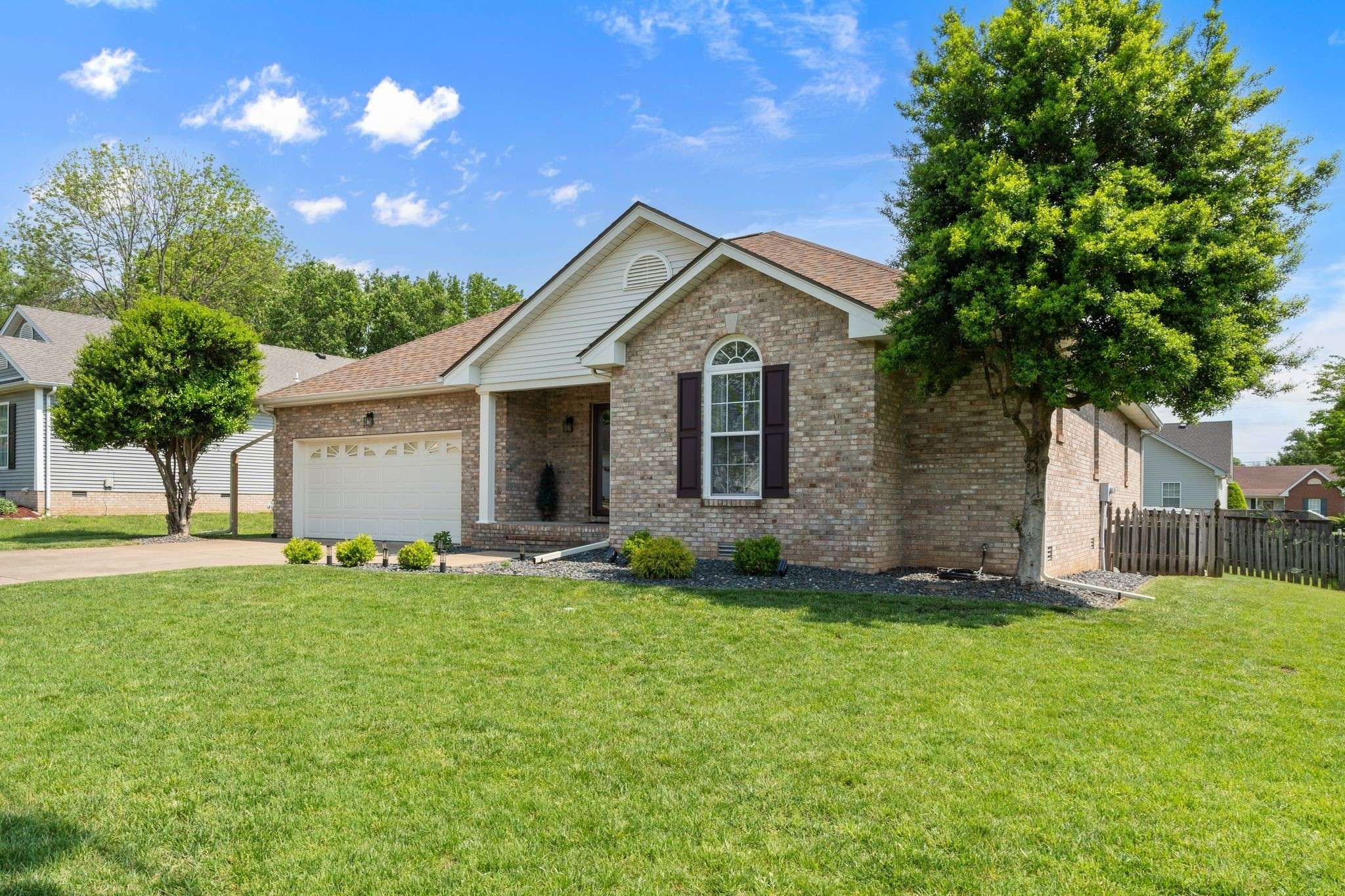 Gallatin, TN 37066,917 Lone Oak Dr