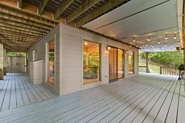 Spring City, TN 37381,490 Rockview Drive