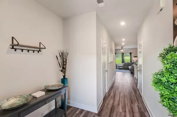 Columbia, TN 38401,908 Oak Ridge Ln