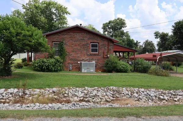 Mcminnville, TN 37110,261 Circle Hill Dr