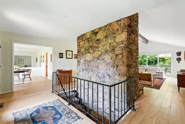 Nashville, TN 37217,934 Giant Oak Dr