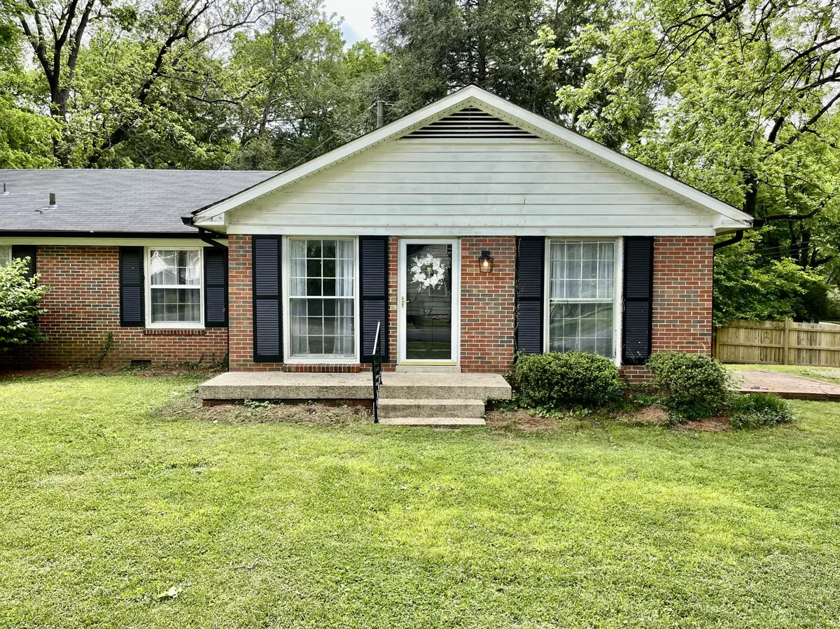 Nashville, TN 37215,2506 Sharondale Dr