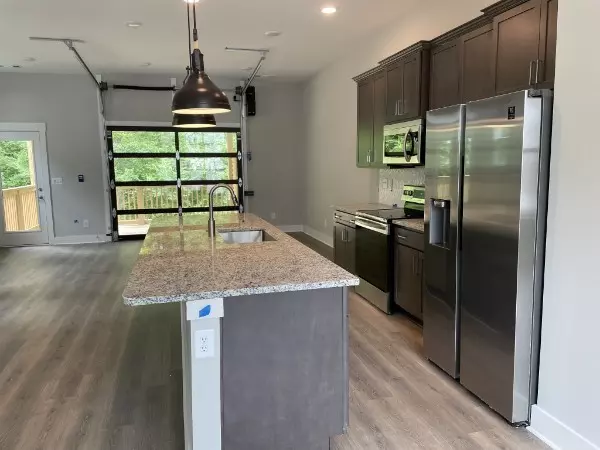 Nashville, TN 37209,217 Stonecrest Cir #217