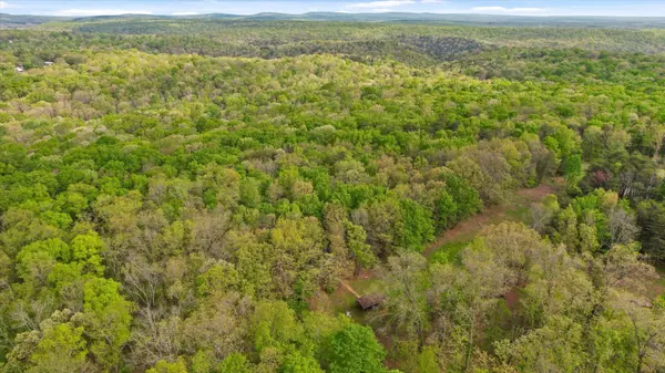 Signal Mountain, TN 37377,6475 Polly Lane