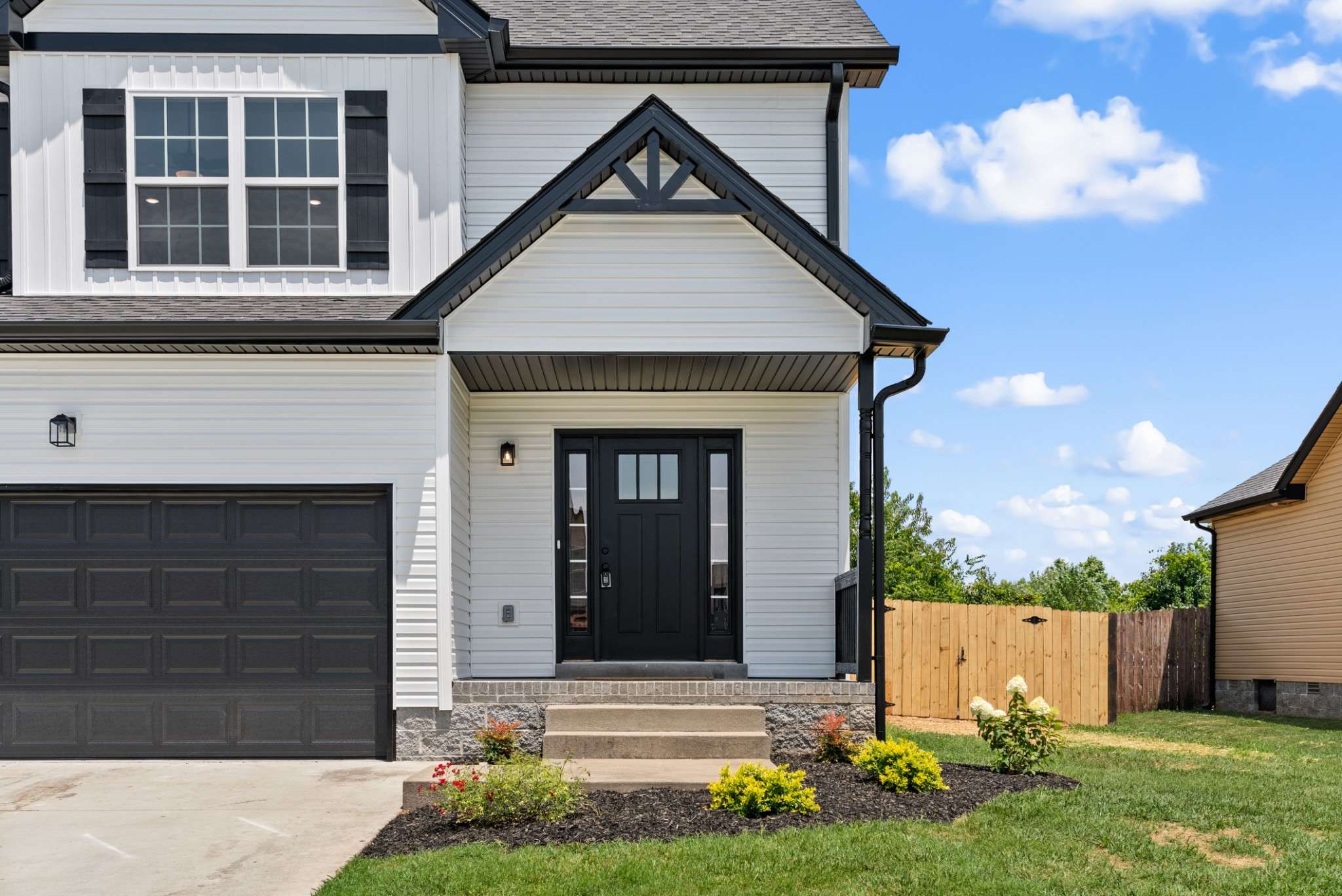 Clarksville, TN 37042,536 Falkland Cir