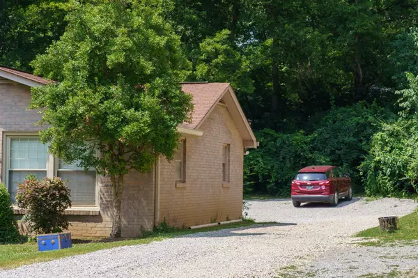 Nashville, TN 37221,636 Harpeth Bend Dr