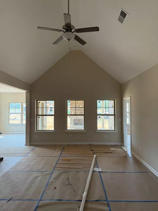 Tullahoma, TN 37388,51 Stillwater Way