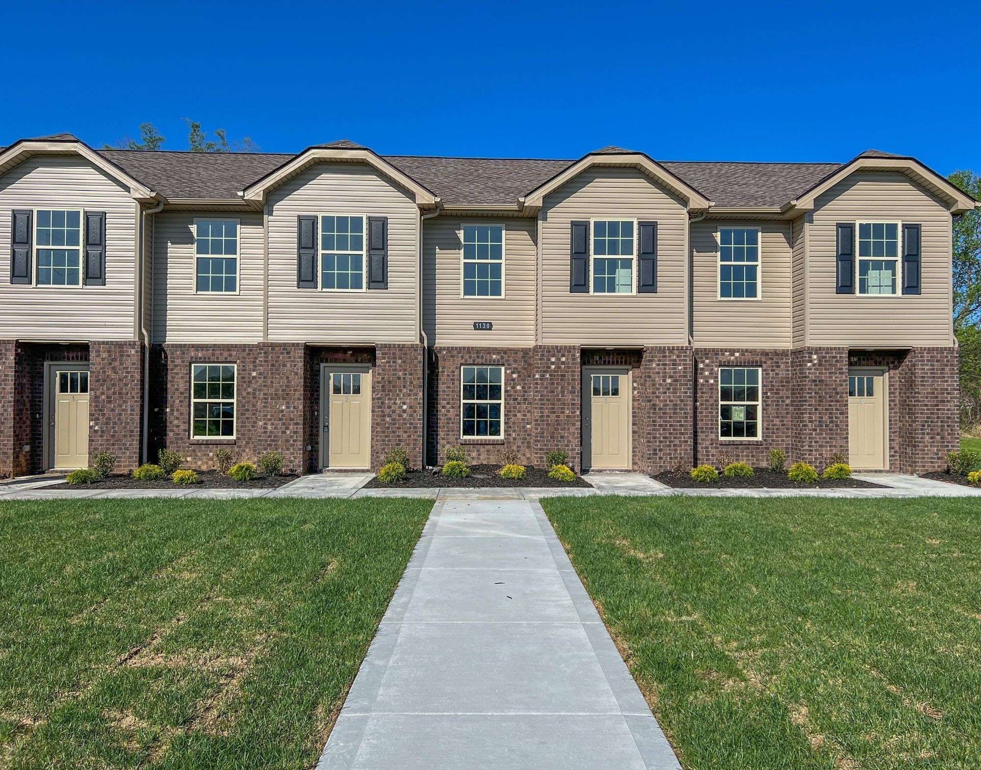 1130 Pembroke Oak Grove Rd #2, Oak Grove, KY 42262
