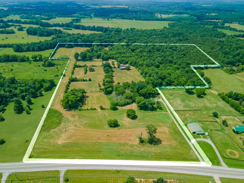2423 Highway 64, Lewisburg, TN 37091