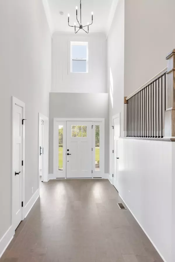 Castalian Springs, TN 37031,512 Greenfield Ln