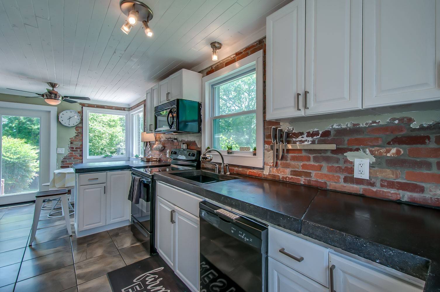 Nashville, TN 37206,928 Crescent Hill Rd