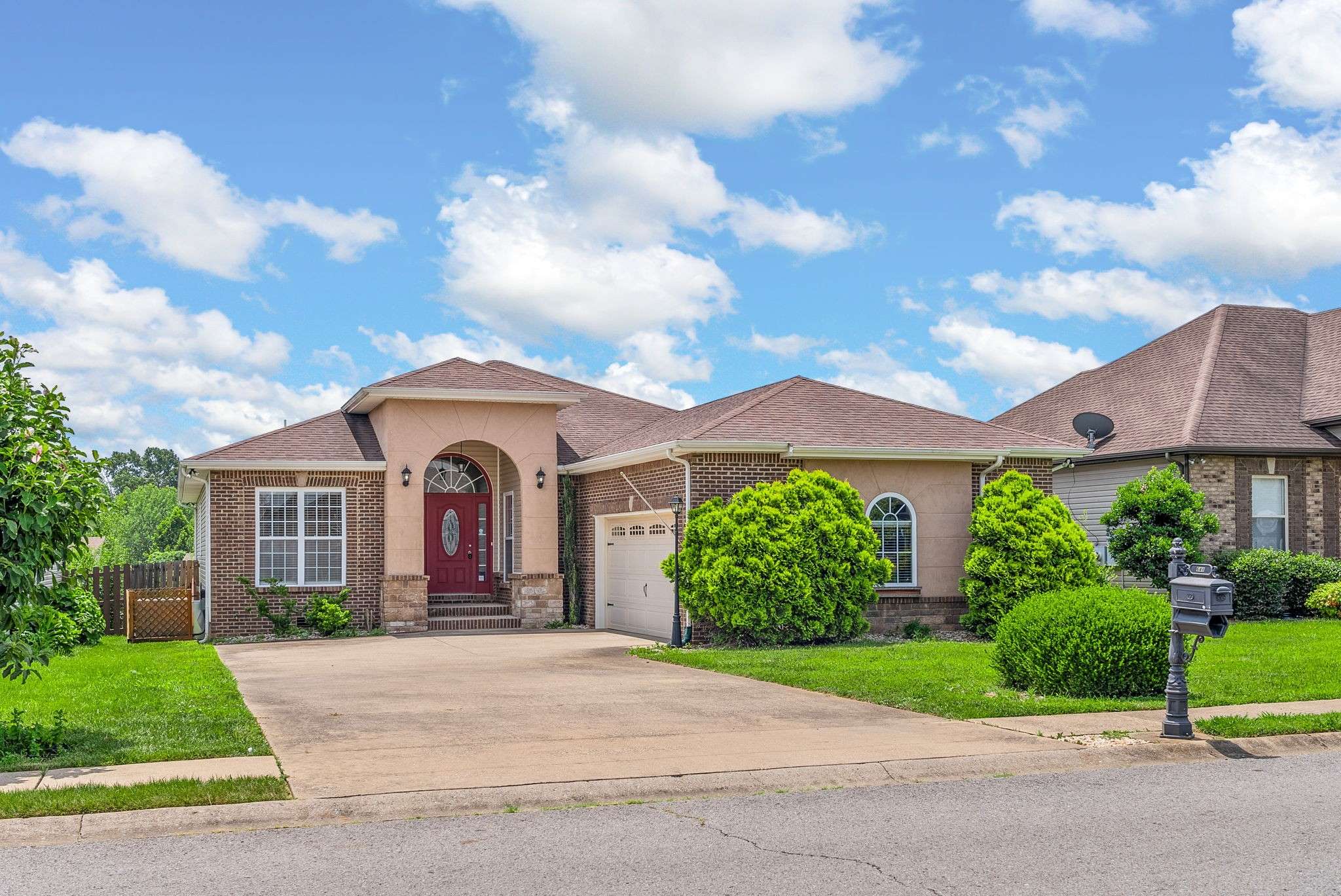 648 White Face Drive, Clarksville, TN 37040