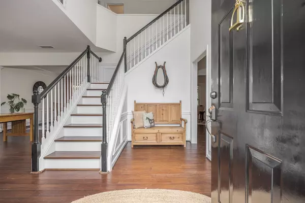 Brentwood, TN 37027,5925 Westheimer Dr