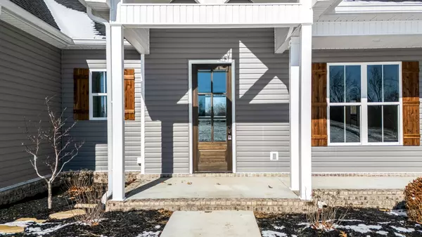 Bradyville, TN 37026,3868 Hollow Springs Rd