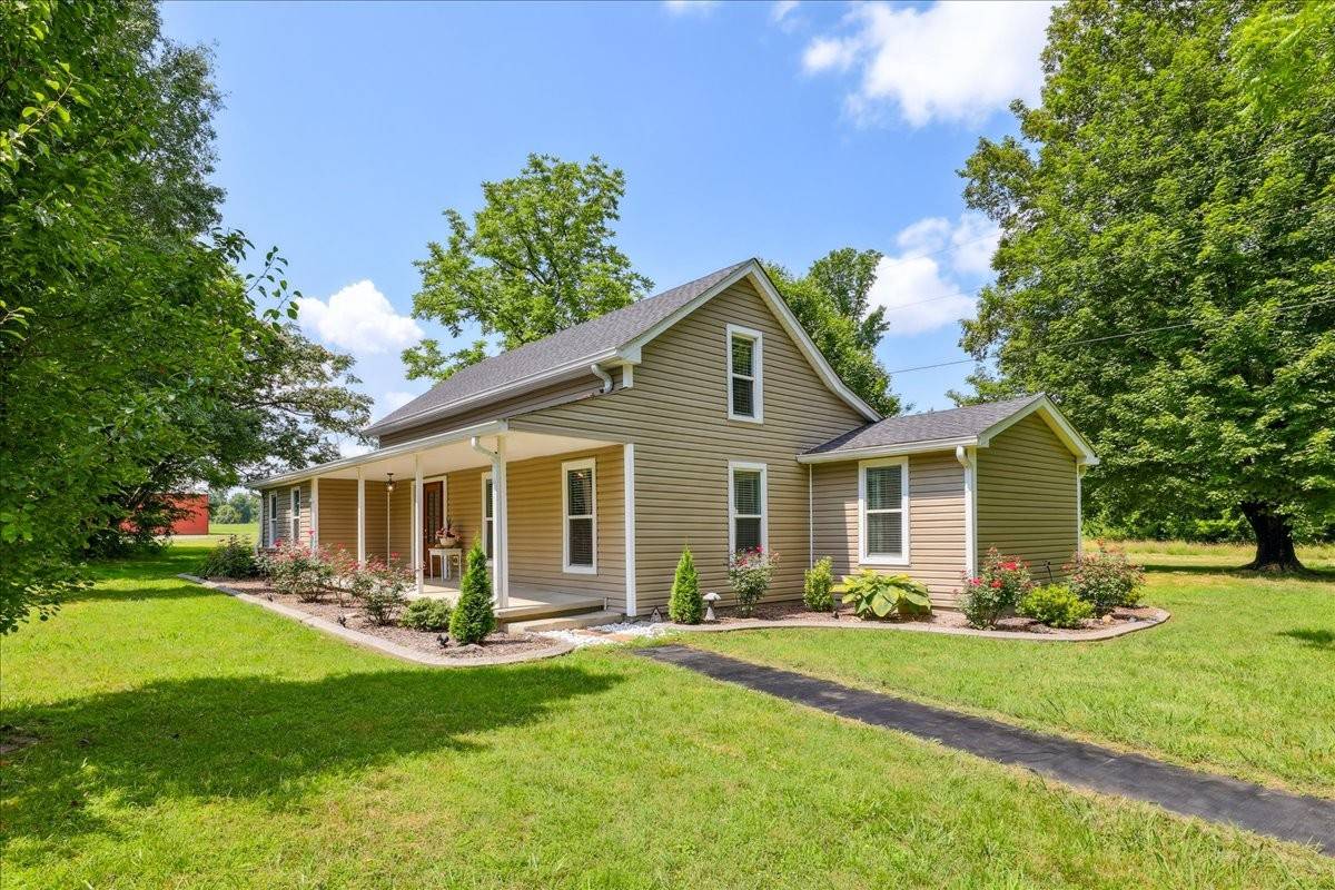 Cross Plains, TN 37049,8248 Pleasant Hill Rd