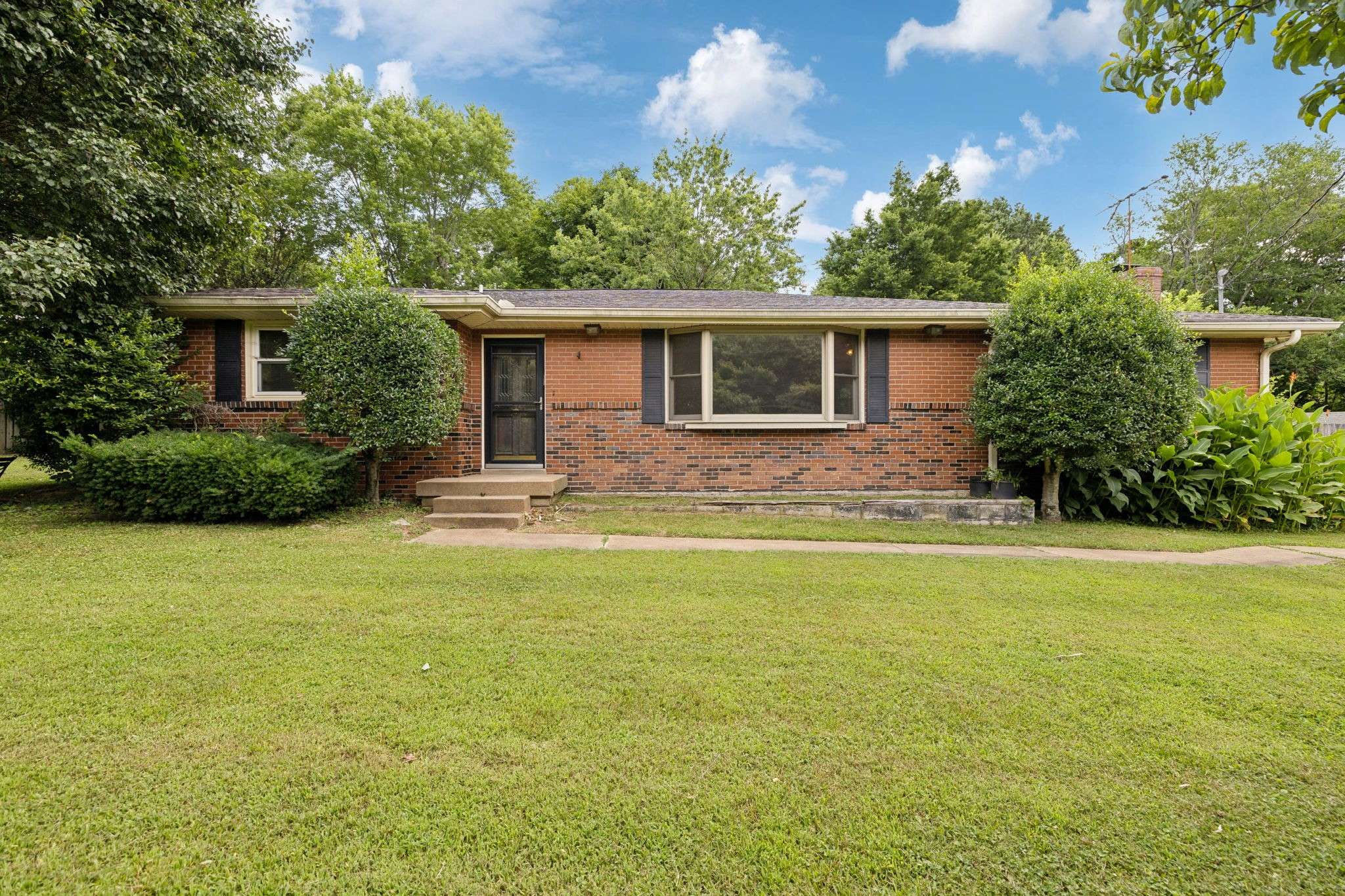 Nashville, TN 37220,480 Manley Dr