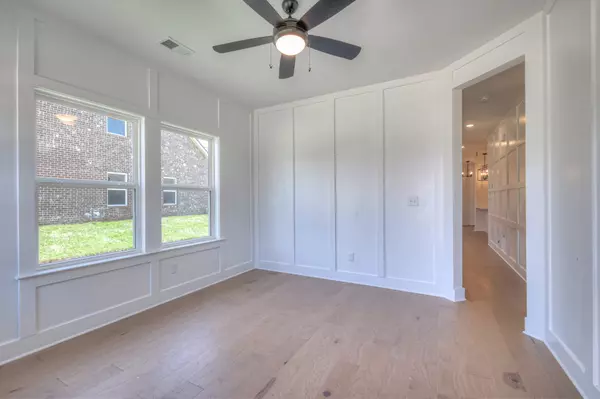 Franklin, TN 37064,9067 Headwaters Drive #141