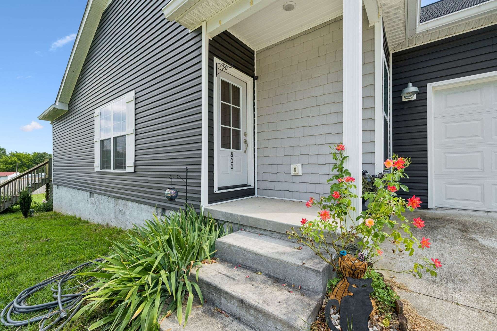 Smithville, TN 37166,786 S Mountain St