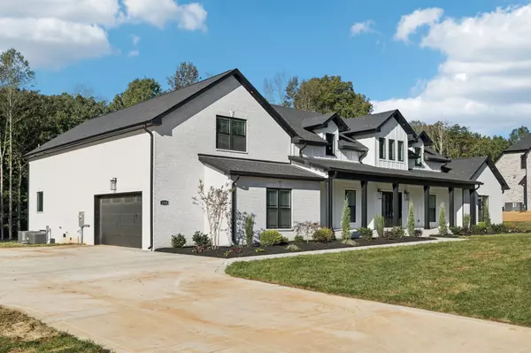 Clarksville, TN 37042,1320 Reda Dr