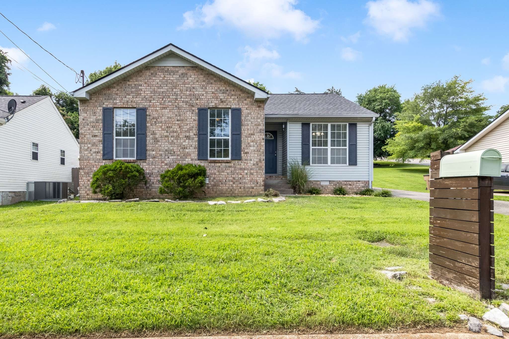 Nashville, TN 37214,2753 Airwood Dr