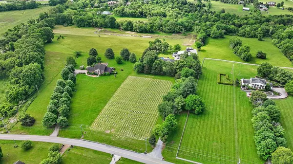 Hendersonville, TN 37075,1029 Jenkins Ln