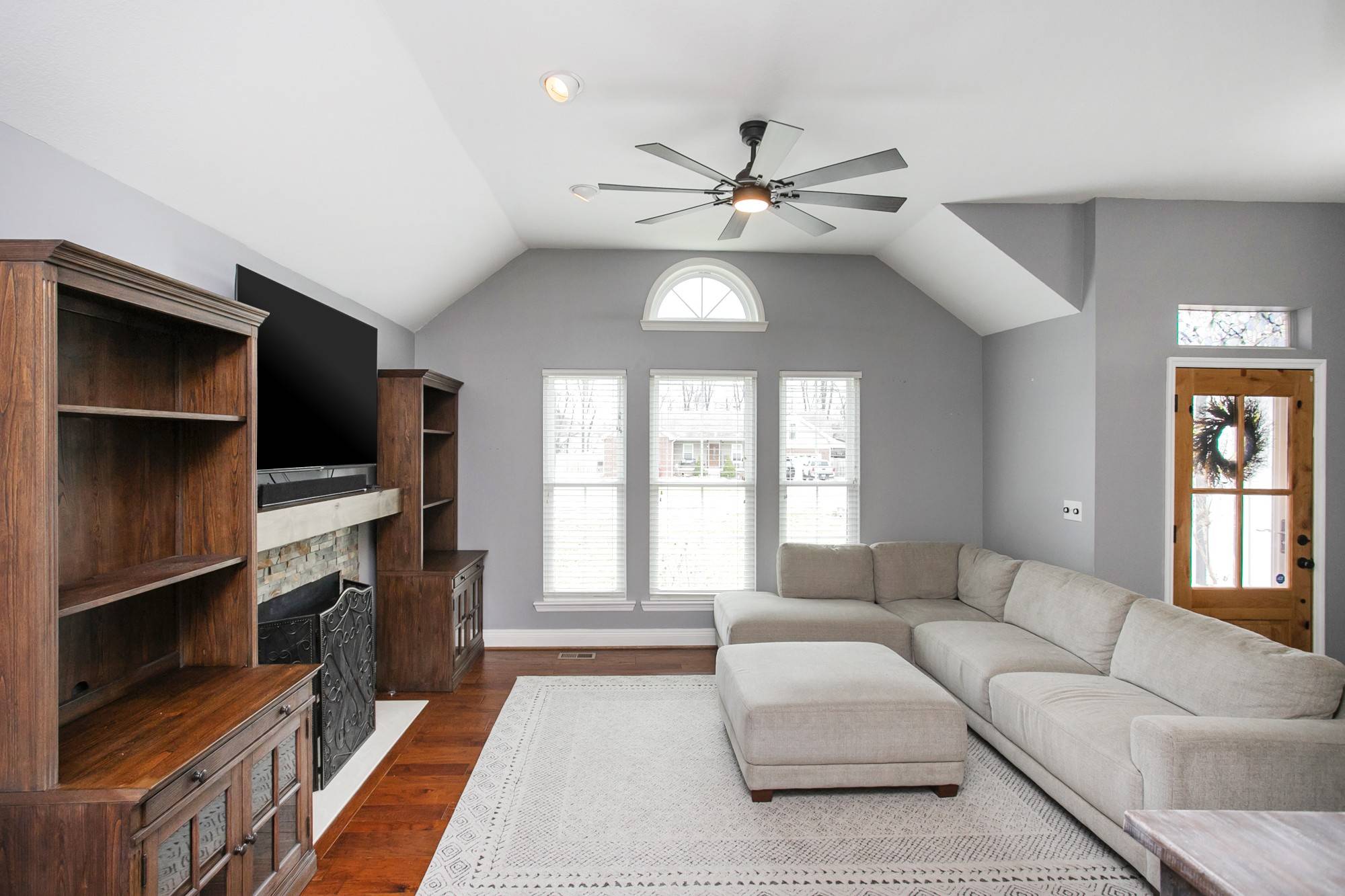 Pegram, TN 37143,656 Bluff View Dr