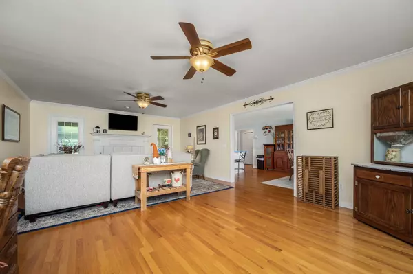 Milton, TN 37118,4330 River Ln