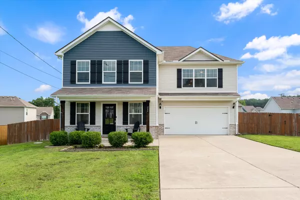 734 Hollandale Rd, La Vergne, TN 37086