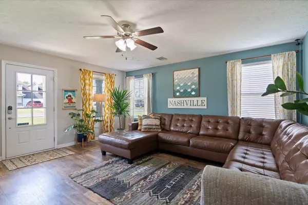 La Vergne, TN 37086,734 Hollandale Rd