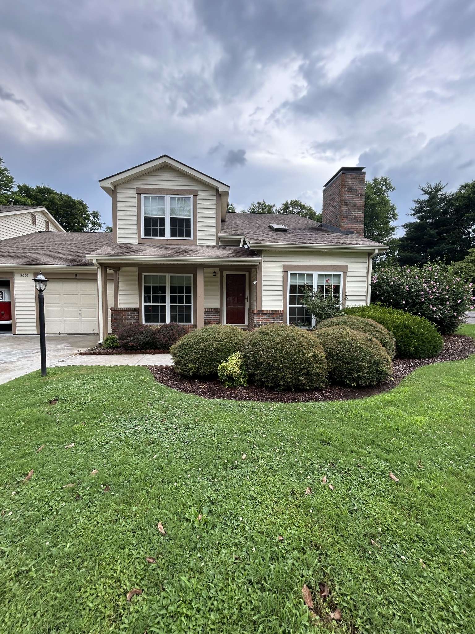 5001 Camelot Dr #B, Columbia, TN 38401