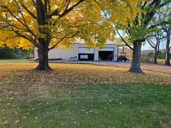 Lafayette, TN 37083,7559 Scottsville Rd