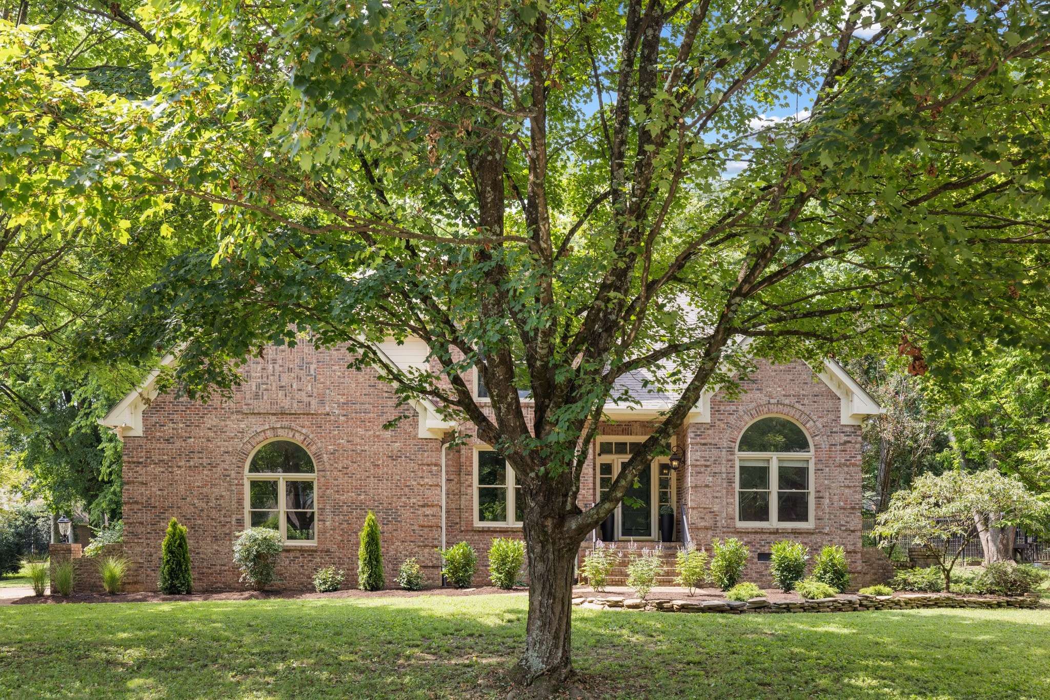 Brentwood, TN 37027,7075 Willowick Dr