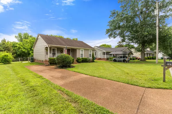 Nashville, TN 37221,949 Harpeth Bend Dr