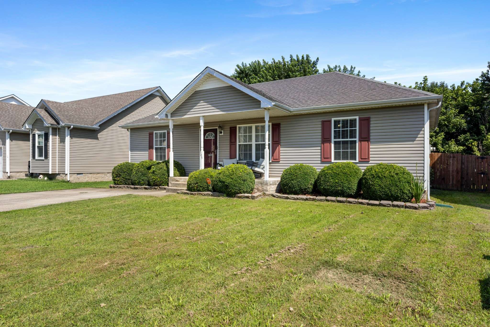 Clarksville, TN 37042,505 Fox Trot Dr