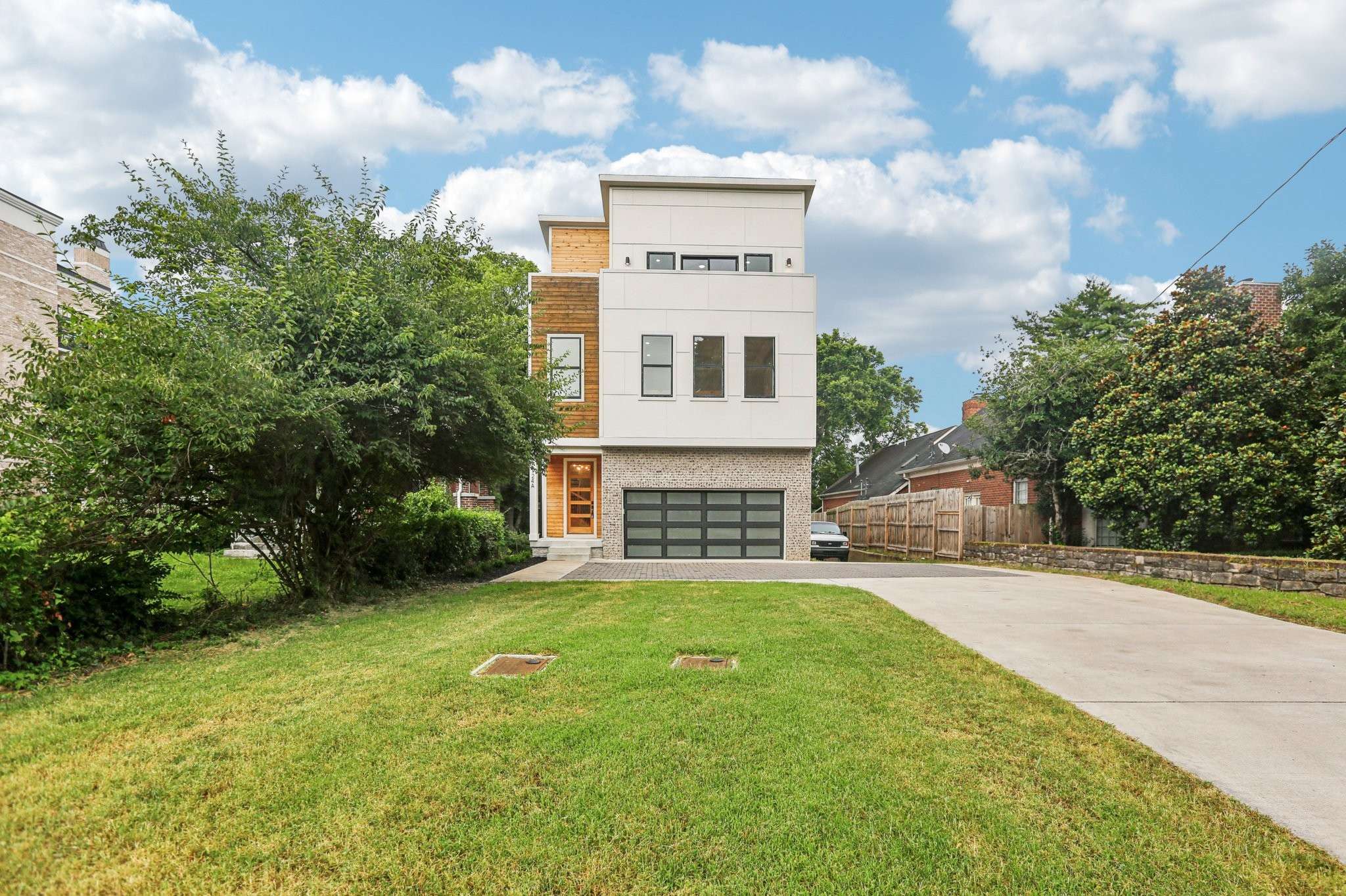 Nashville, TN 37205,124A Woodmont Blvd
