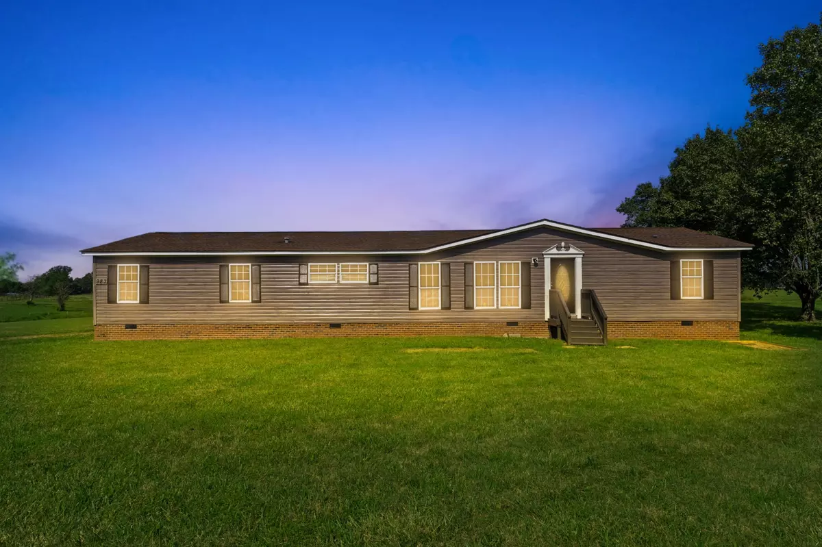 Bethpage, TN 37022,983 Rock Springs Rd