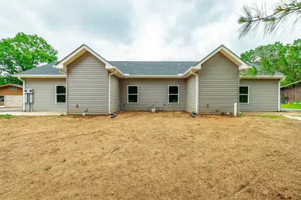 Hixson, TN 37343,4718 Metro Park Lane