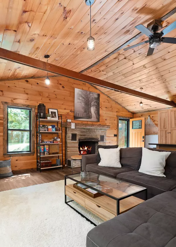 Smithville, TN 37166,2690 Pucketts Point Rd