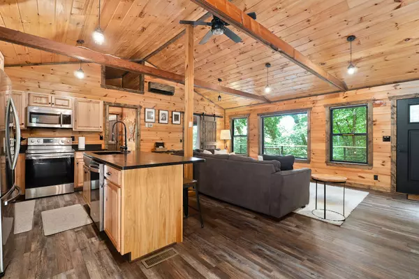 Smithville, TN 37166,2690 Pucketts Point Rd