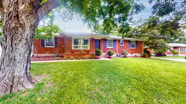 522 Brewer Dr, Nashville, TN 37211