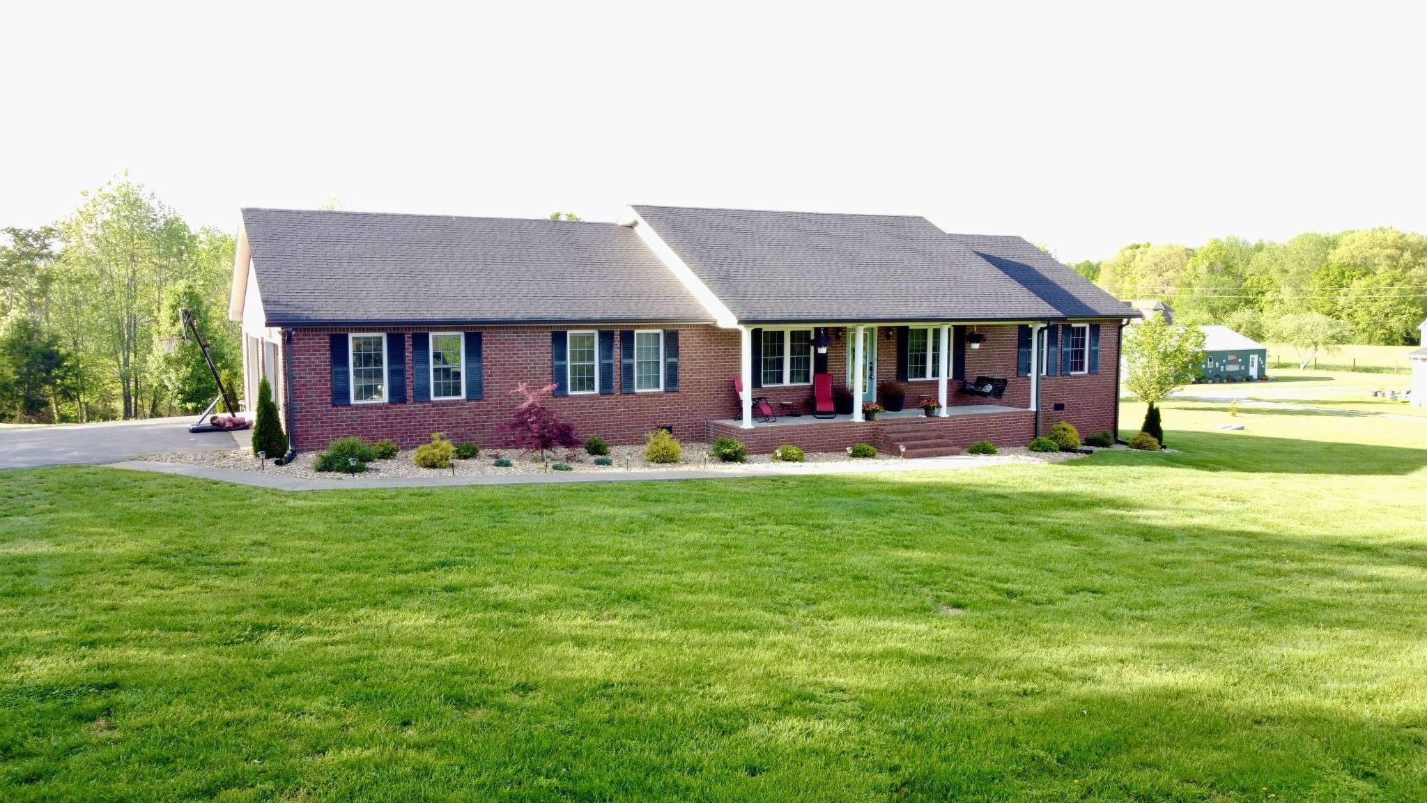 273 Old Coleytown Ln, Lafayette, TN 37083
