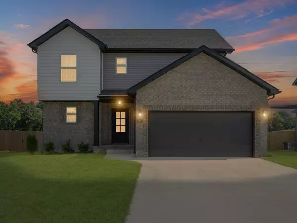755 Banister Dr, Clarksville, TN 37042