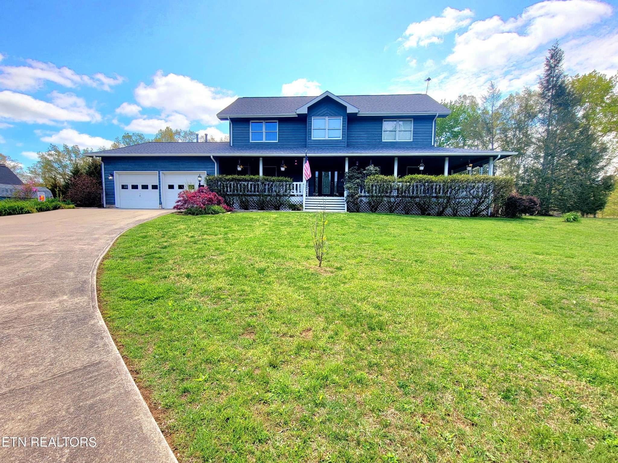 901 Meadow Creek Drive, Oneida, TN 37841