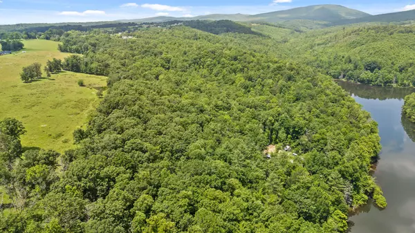 Grandview, TN 37337,279 Bear Den Trail