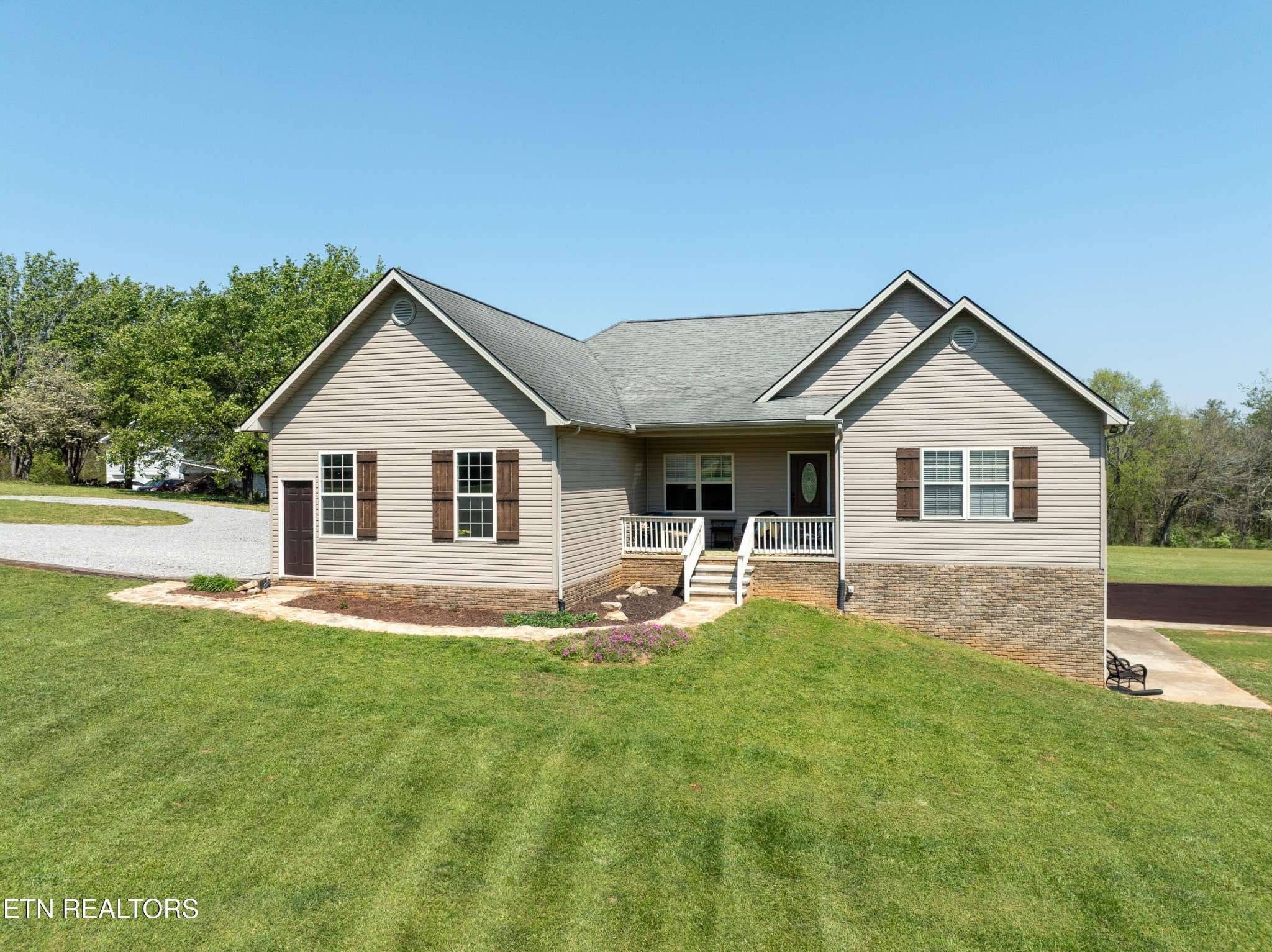 Vonore, TN 37885,176 Corntassel Estates Rd