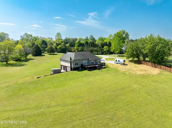 176 Corntassel Estates Rd, Vonore, TN 37885