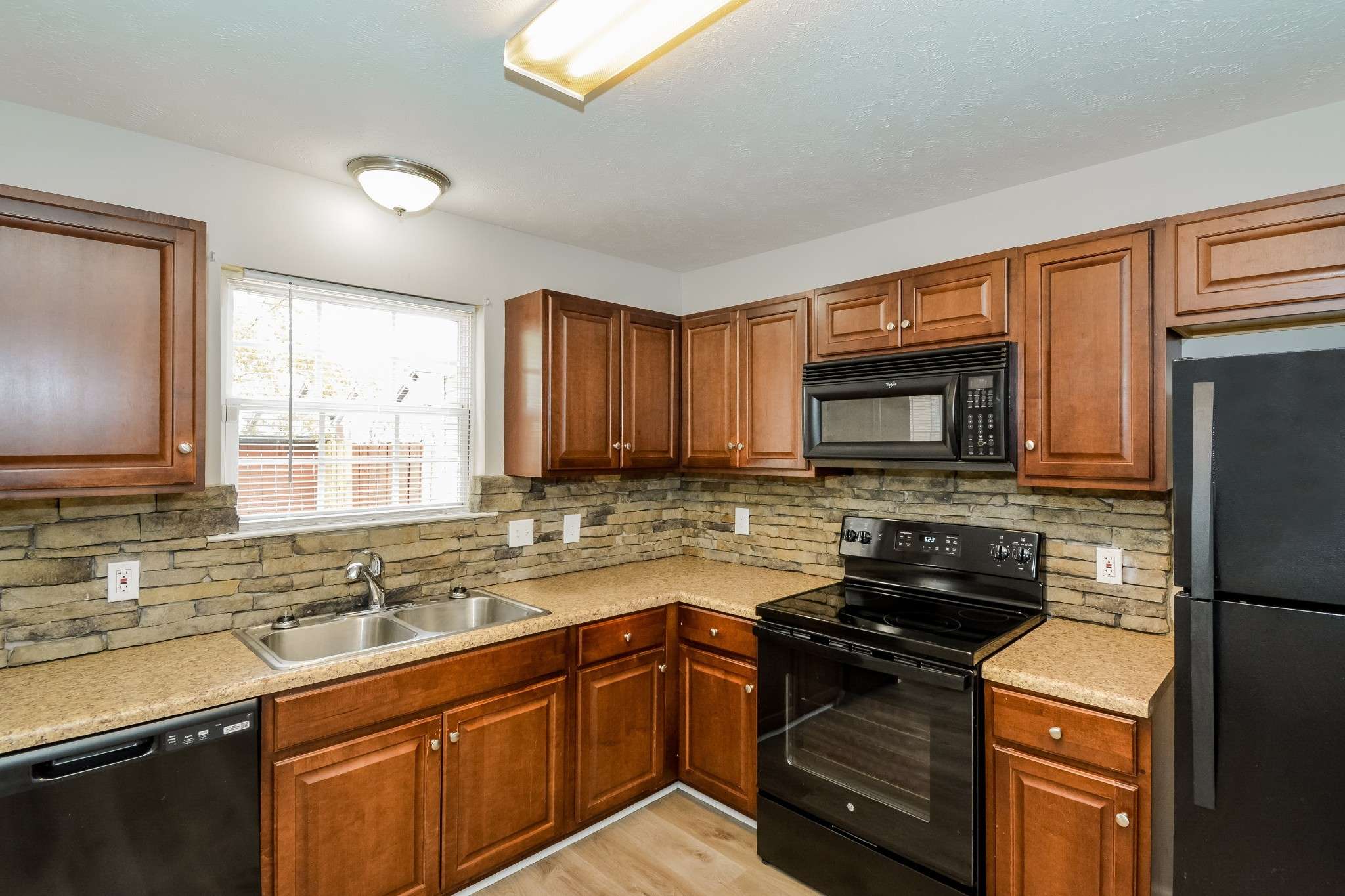 La Vergne, TN 37086,1005 Arlene Dr